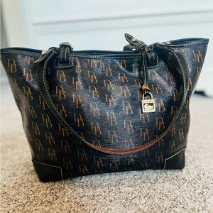 Authentic Dooney and Bourke 1975 Monogram Tote